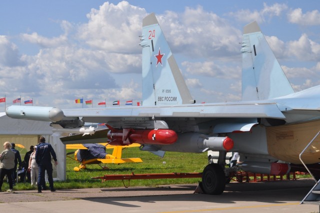 Su35_2017.jpg (275.11 KiB) Zobrazeno 25455 x Su35_2017.jpg