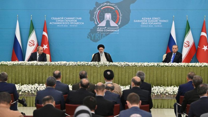 iran-rusko-turecko-raisi-putin-erdogan-stretnutie-uarus-clanokW.jpg