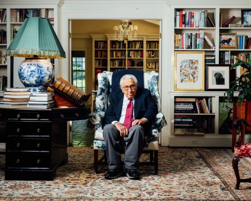 Former U.S. Secretary of State Henry Kissinger at his home in Connecticut.jpg