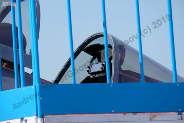 Su-57 cockpit MAKS 2019.jpg
