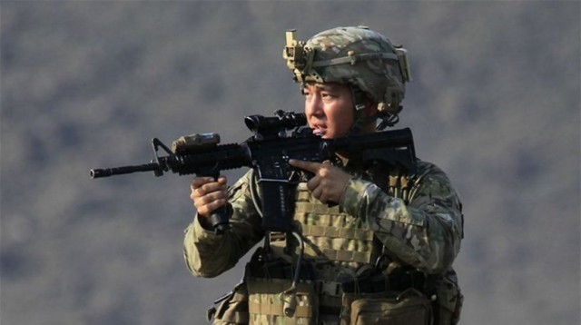 144170-americky-vojak-vojna-afganistan-usa-clanokW.jpg